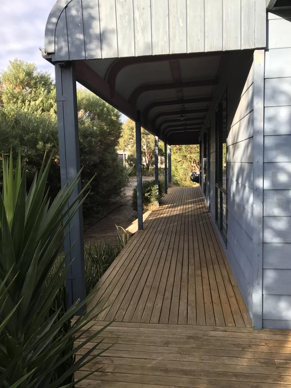 The Blue Escape Villa Cowes Exterior photo